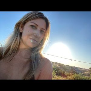 Meet your Posher, Victoria